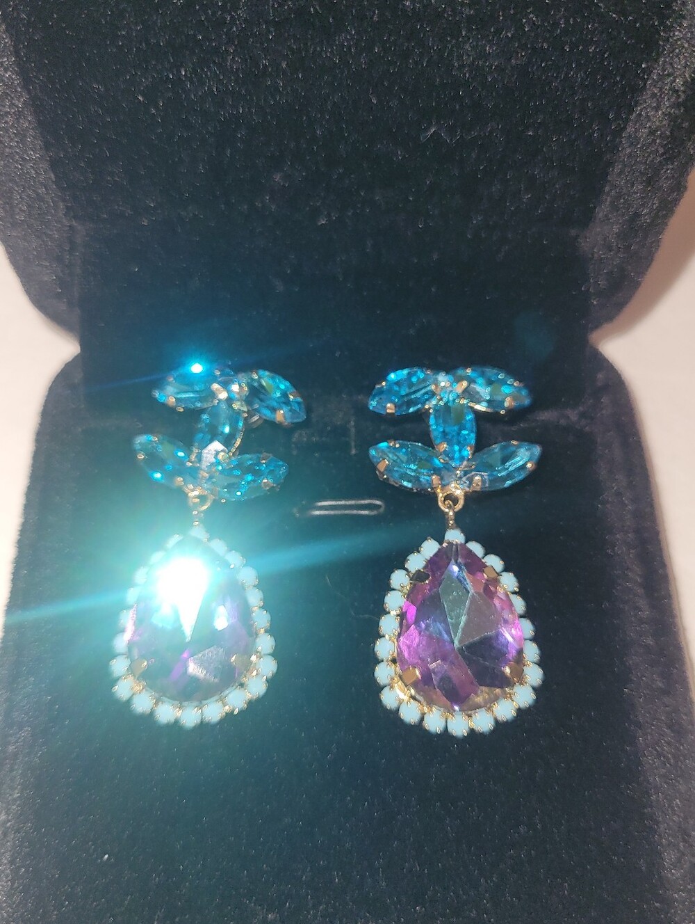 Luxury Jewelry - Picture 3 of 7